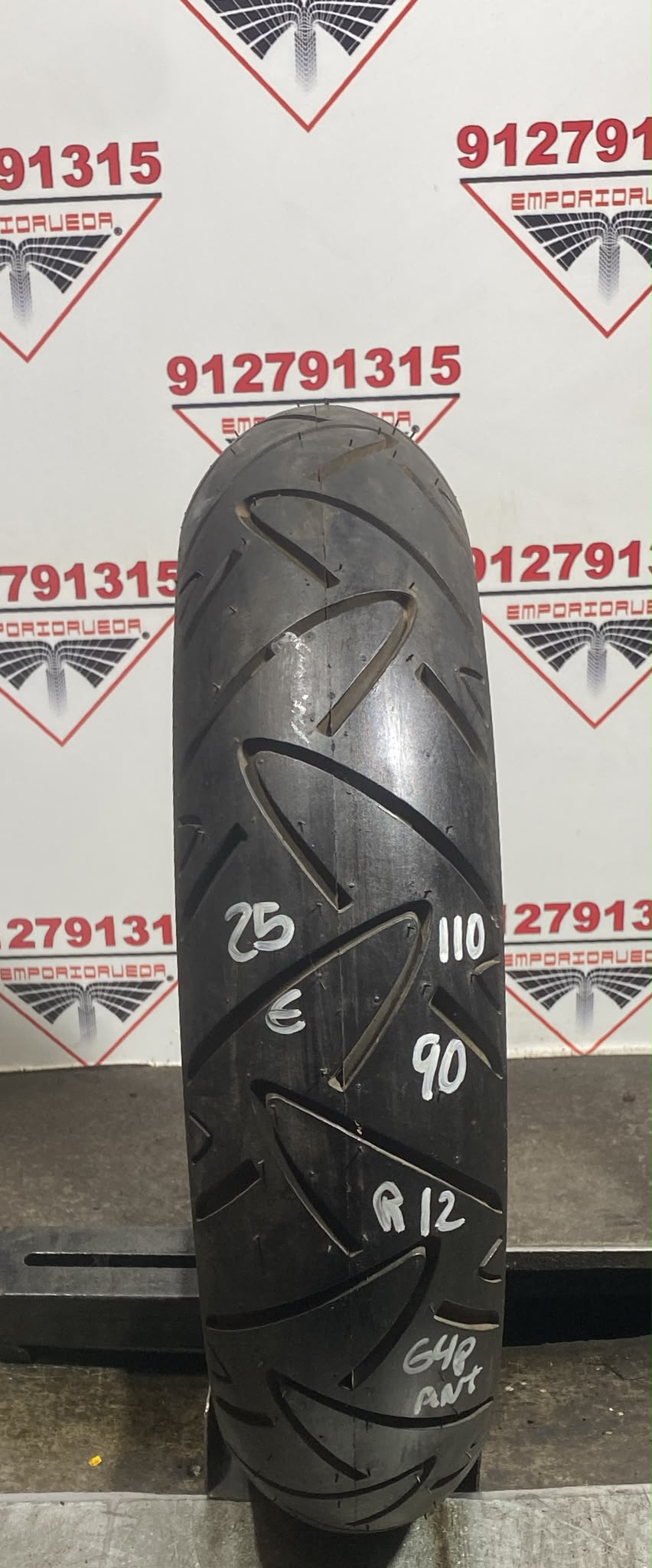 110/90 R12